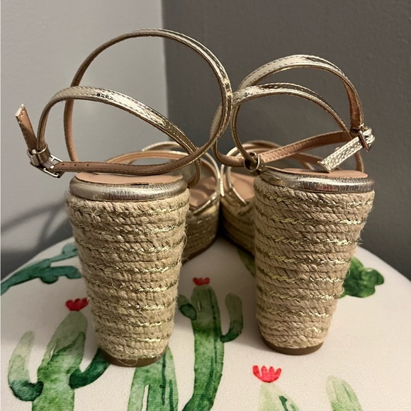 New Look Gold Platform Espadrilles - Picture 6 of 8